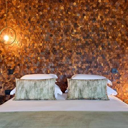 Well & Hotell Maceira (Lisbon)