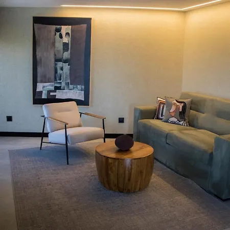 Well & Hotell Maceira (Lisbon)