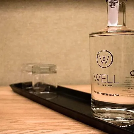 ホテル Well &